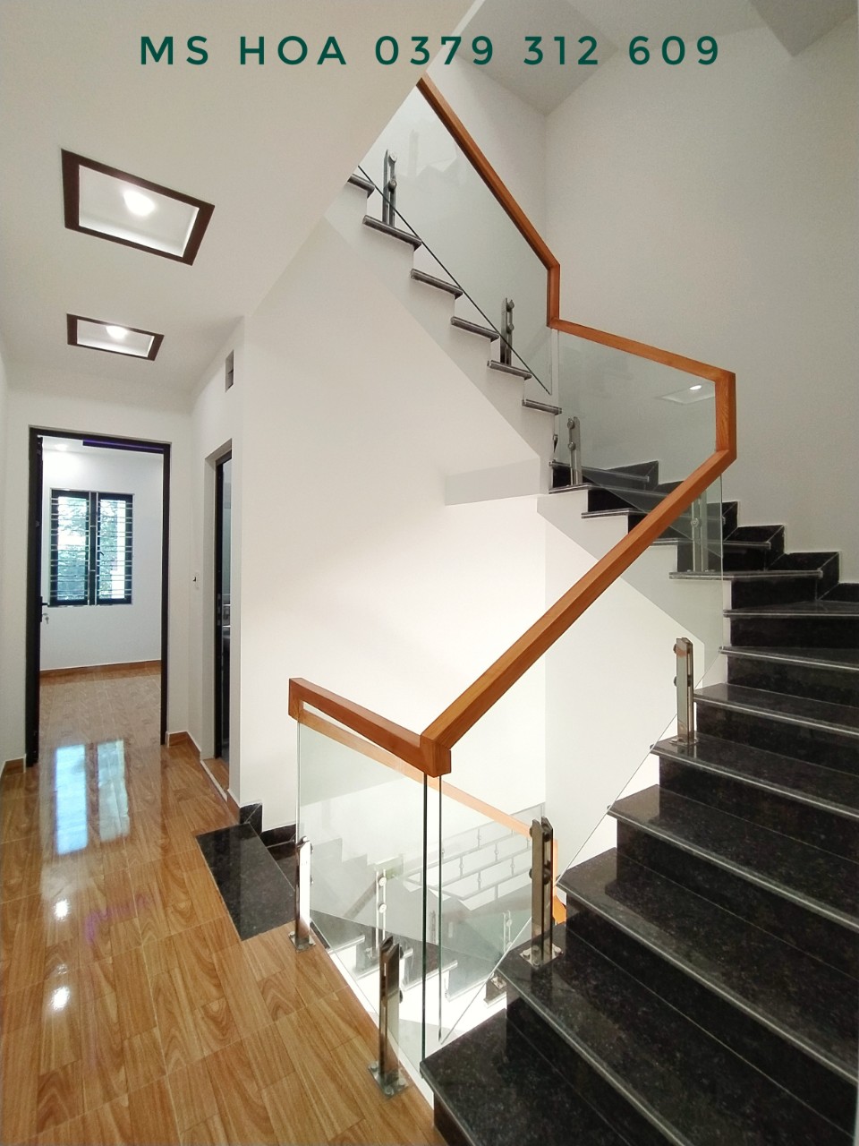 Hình ảnh Nhà DÂN XÂY ĐỘC LẬP 4 tầng xây mới giá chỉ 2,35 tỷ.