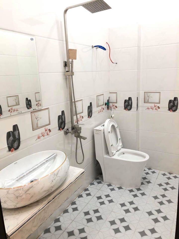Hình ảnh Bán nhà chính chủ tâm huyết xây mới độc lập tại phố Nguyễn Công Hòa giá chỉ 2,1 Tỷ