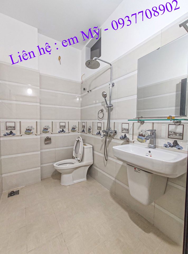 Hình ảnh Bán nhà 4Tx63m2 độc lập, sân cổng riêng Thiên Lôi-Chợ Đôn