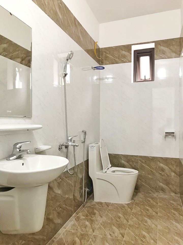 Hình ảnh Bán nhà xây mới mặt ngõ oto đỗ cửa tại Thiên Lôi Vĩnh Niệm giá chỉ 2,1 tỷ