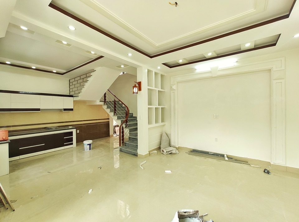 Hình ảnh Nhà mới đường Miếu Hai Xã, 4 tầng, Ngõ to đẹp. Giá chỉ 1,95 tỷ