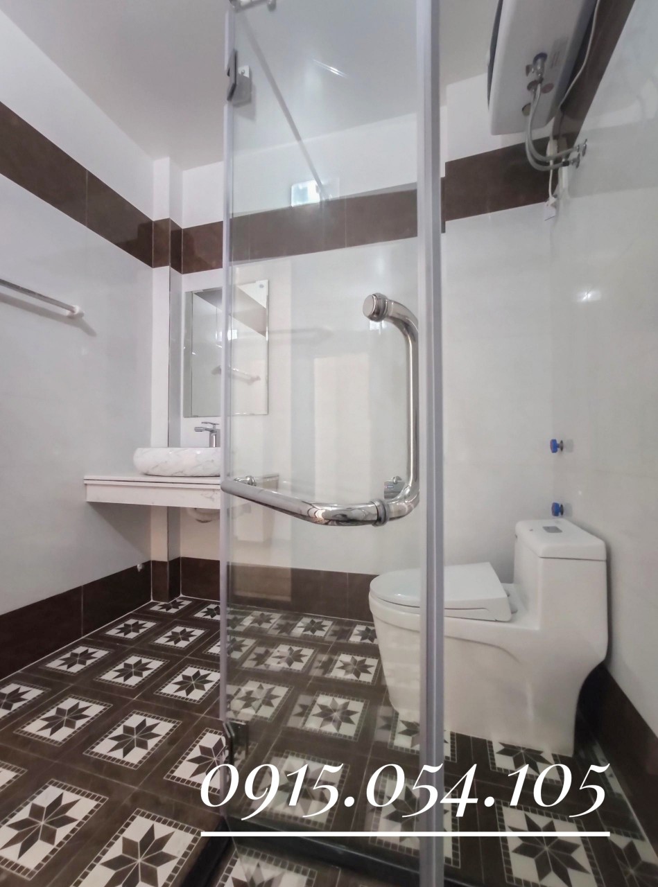 Hình ảnh Bán nhà độc lập, 72m2x 4T, ở vị trí đắc địa, ngay cạnh trục Hồ Sen- Cầu Rào2