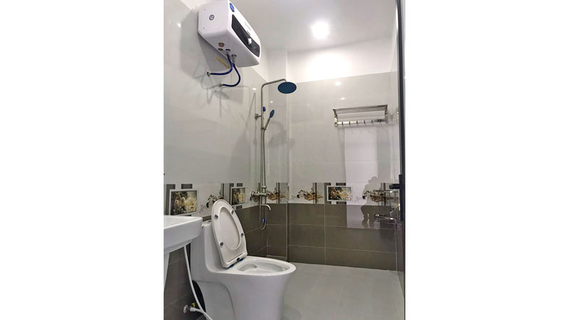 Hình ảnh Nhà đẹp độc lập, sân cổng riêng, ngõ ôtô 3Tx65m2, Đông Nam chỉ 1,72 tỷ TL