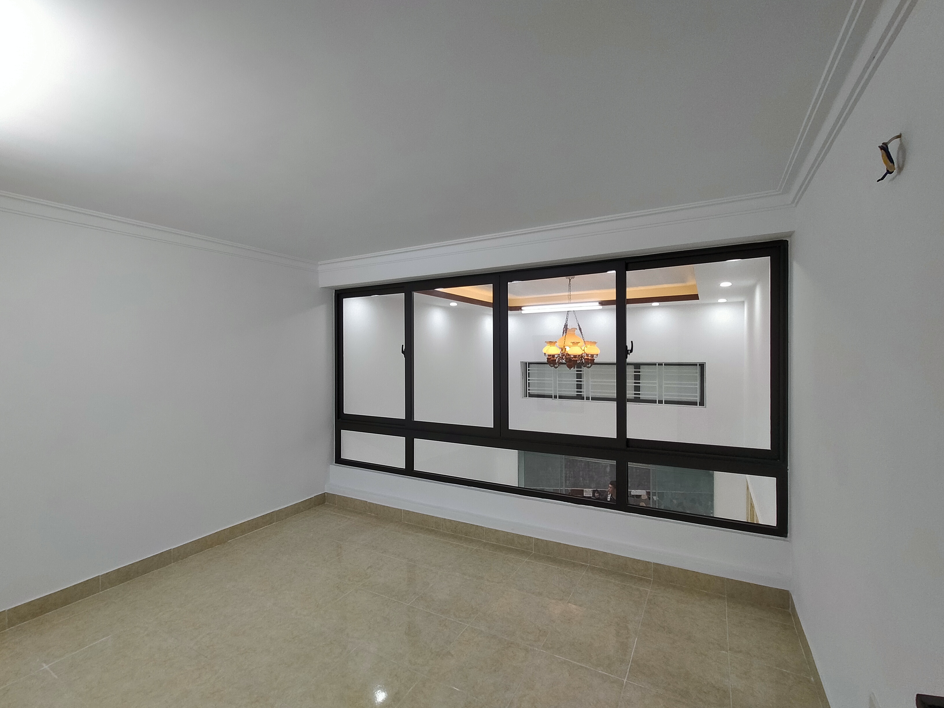 Hình ảnh Nhà đẹp lô góc tại phố Trần Nguyên Hãn gần bến xe Niệm Nghĩa giá chỉ 2,05 tỷ