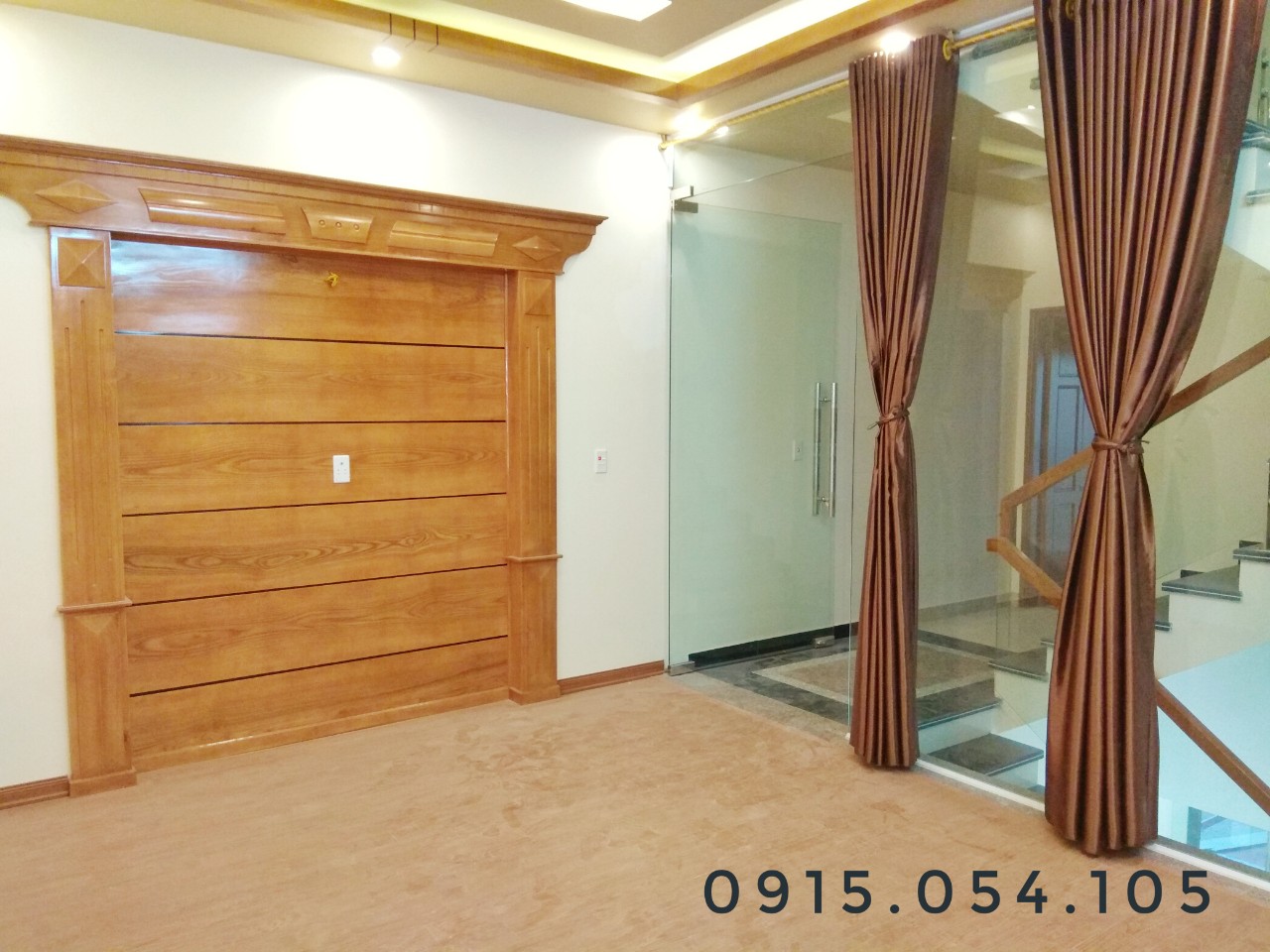 Hình ảnh Bán nhà mới xây ở Trần Nguyên Hãn, sân cổng, oto đỗ cổng, 60m2x 4 tầng